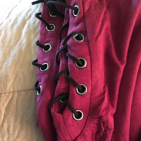 Tapered Midi Skirt avail in s,m,lg - Picture 4 of 11